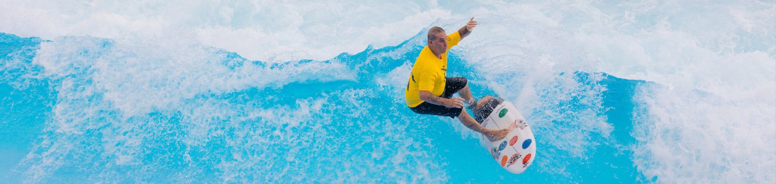 Wai Kai on Oahu surfing
